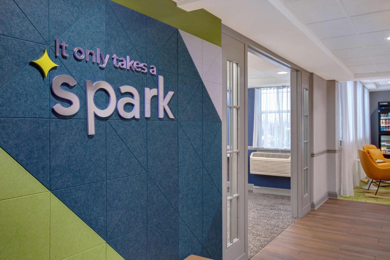 Spark By Hilton Rochester University Area Zewnętrze zdjęcie