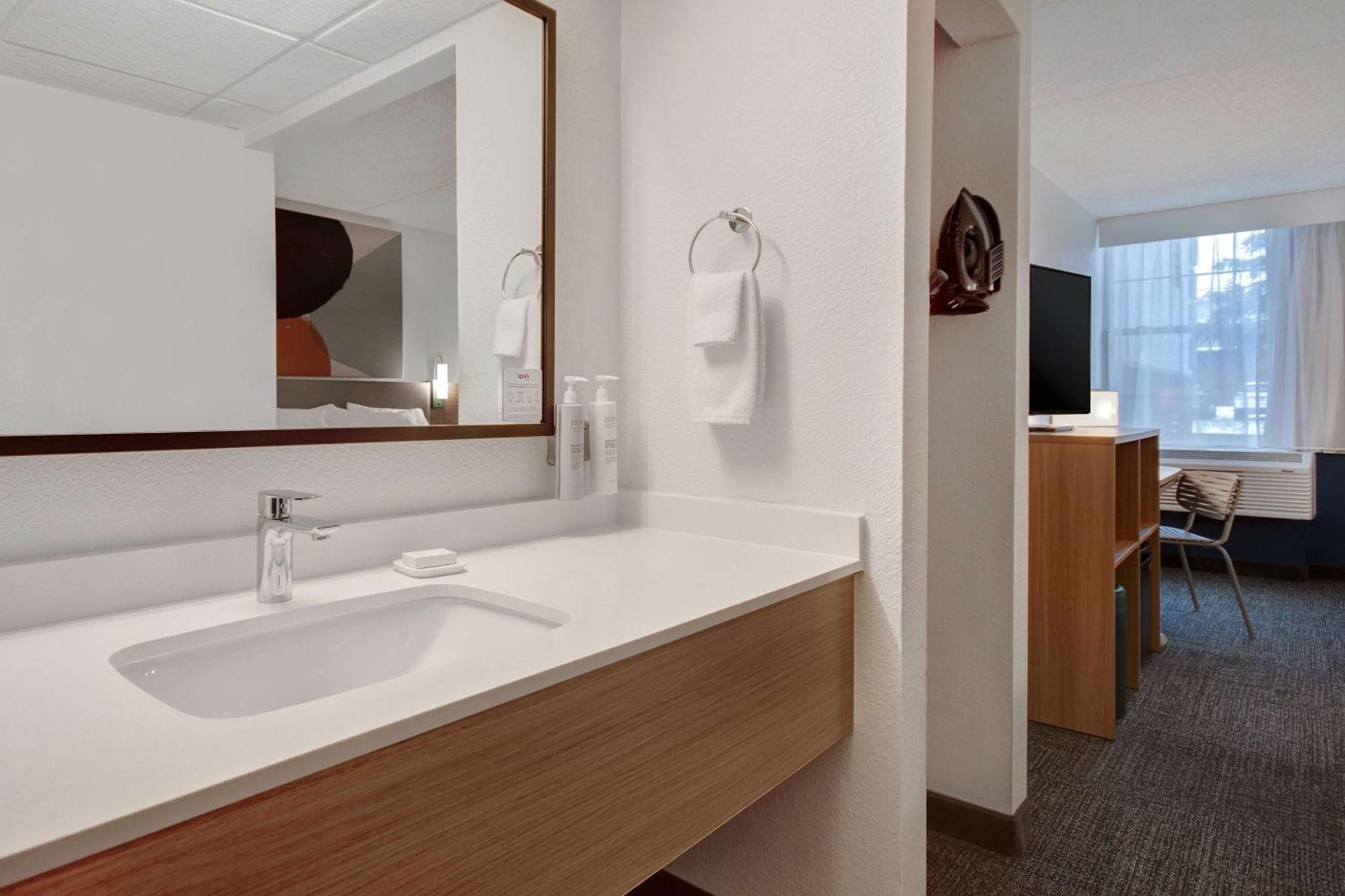 Spark By Hilton Rochester University Area Zewnętrze zdjęcie